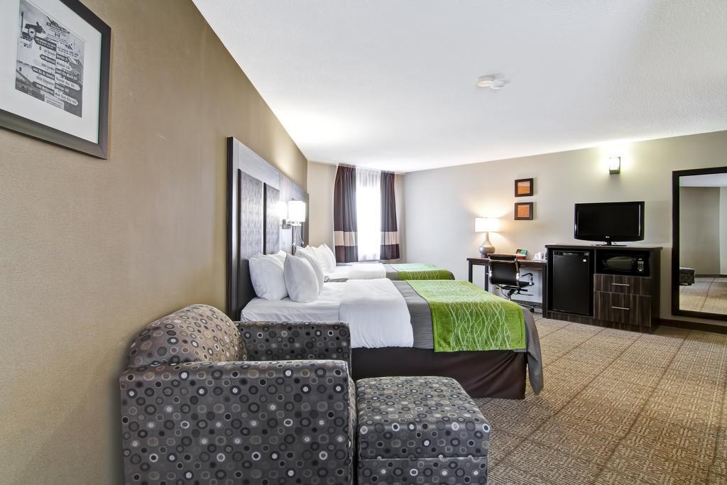 Comfort Inn Sainte-Catherine Exterior foto