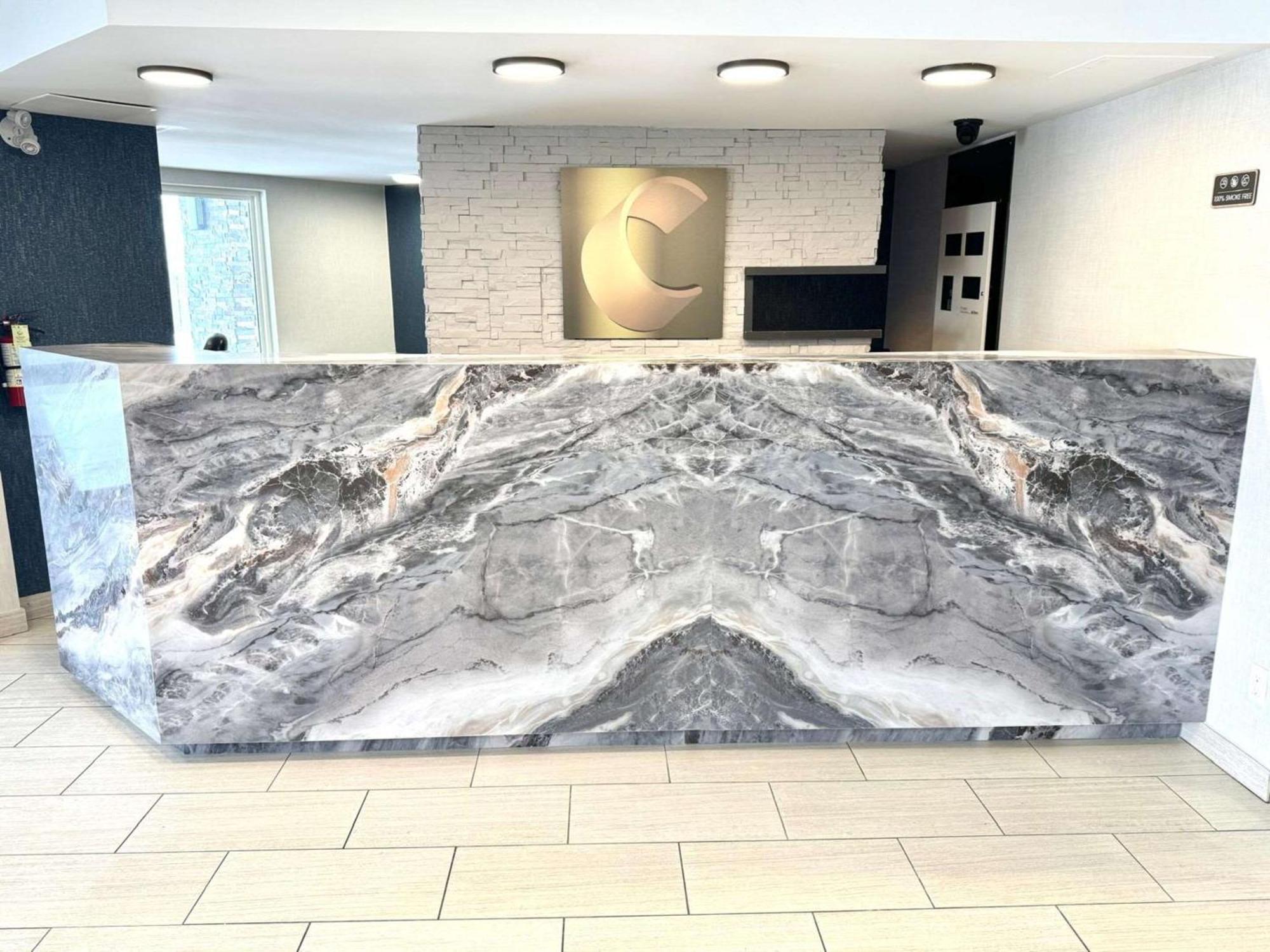 Comfort Inn Sainte-Catherine Exterior foto