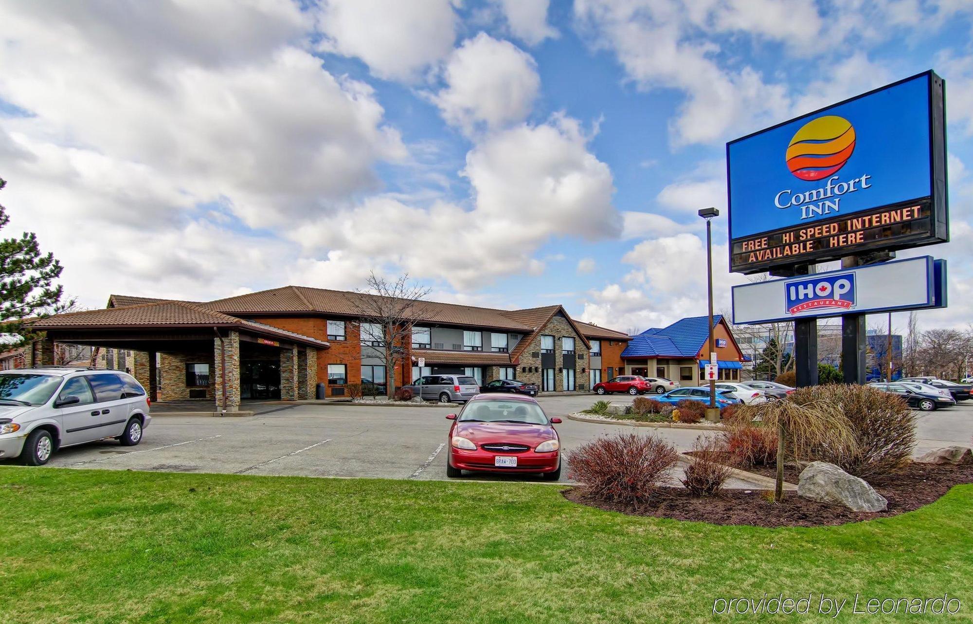 Comfort Inn Sainte-Catherine Exterior foto